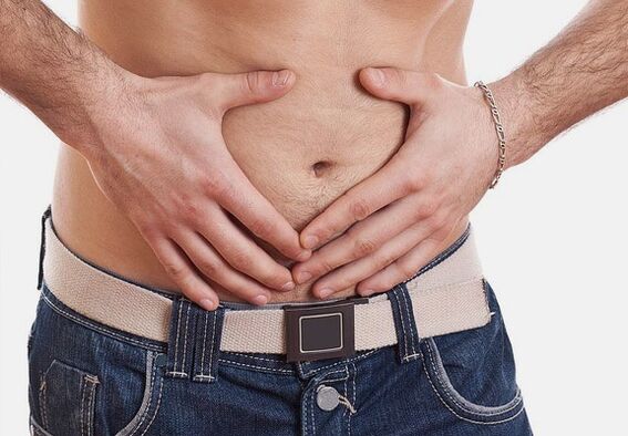 El dolor en la parte inferior del abdomen es un signo característico de prostatitis en los hombres. 